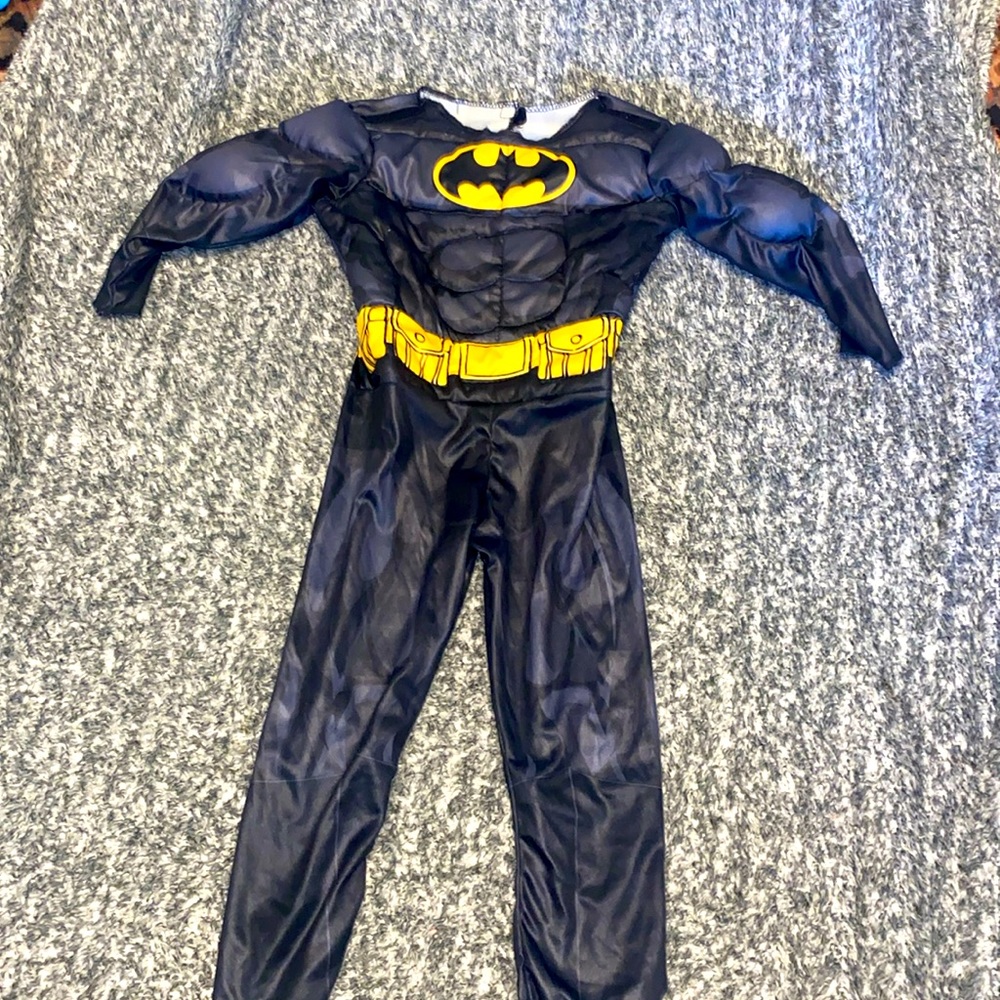Spiderman costume size S. Batman costume size 4T.